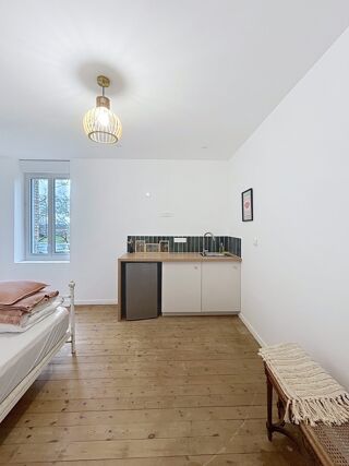  Appartement à louer 1 pièce 38 m²
