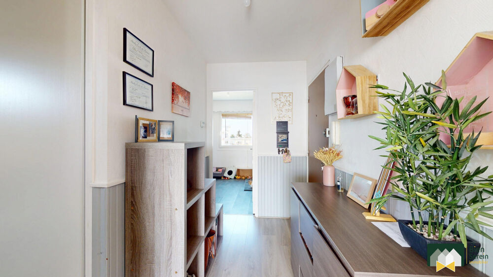 Vente Appartement T3 LUMINEUX AVEC BALCON ET PARKING A DEUX PAS DE LA GARE DE CHAR Mainvilliers