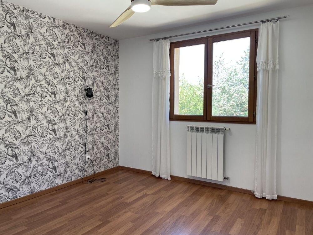 � vendre  Maison P�zenas (34120)