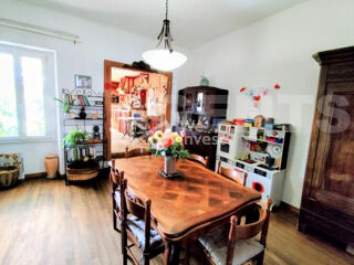  Appartement � vendre 3 pi�ces 220 m�