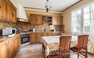  Maison � vendre 9 pi�ces 145 m�