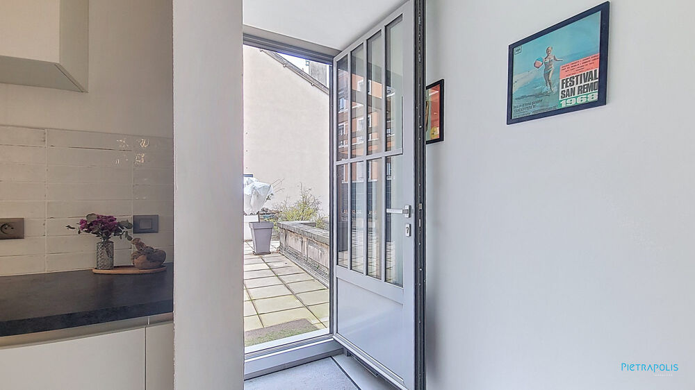 VIENNE (Hypercentre) Appartement 135m2- Terrasse