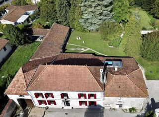 Vente Maison Magnifiques chambres d'hôtes pleines de charme dans une bâtiss Saint-martial-sur-né