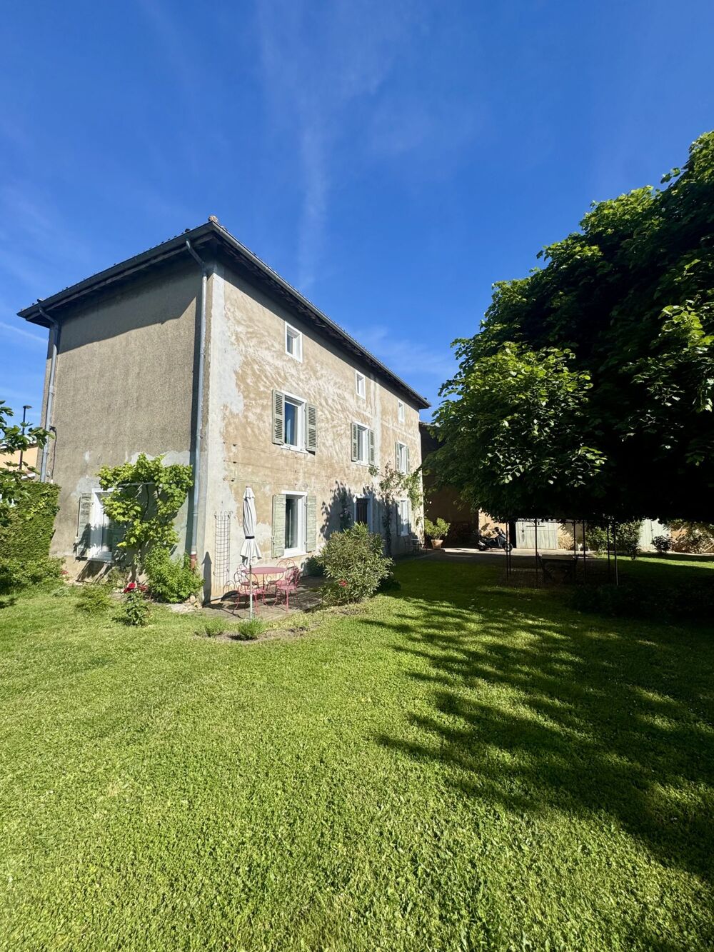 à vendre  Maison Montanay (69250)