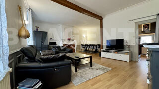  Maison � vendre 9 pi�ces 235 m�