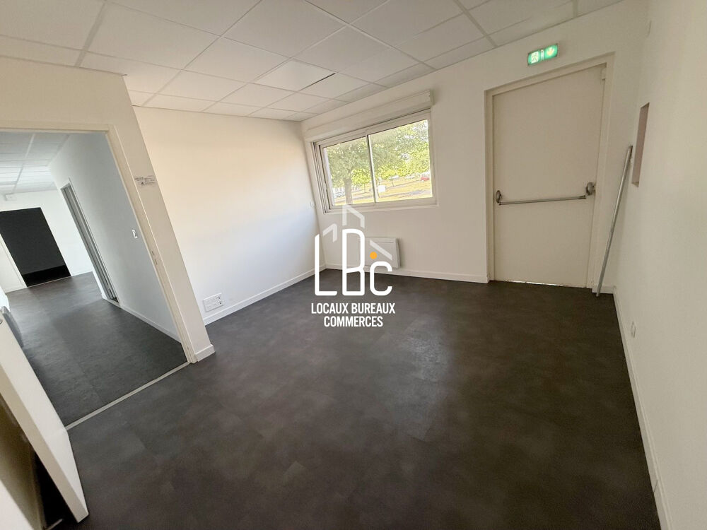   Ancenis - À louer 406 m² locaux mixtes ateliers et bureaux Ancenis-saint-géréon