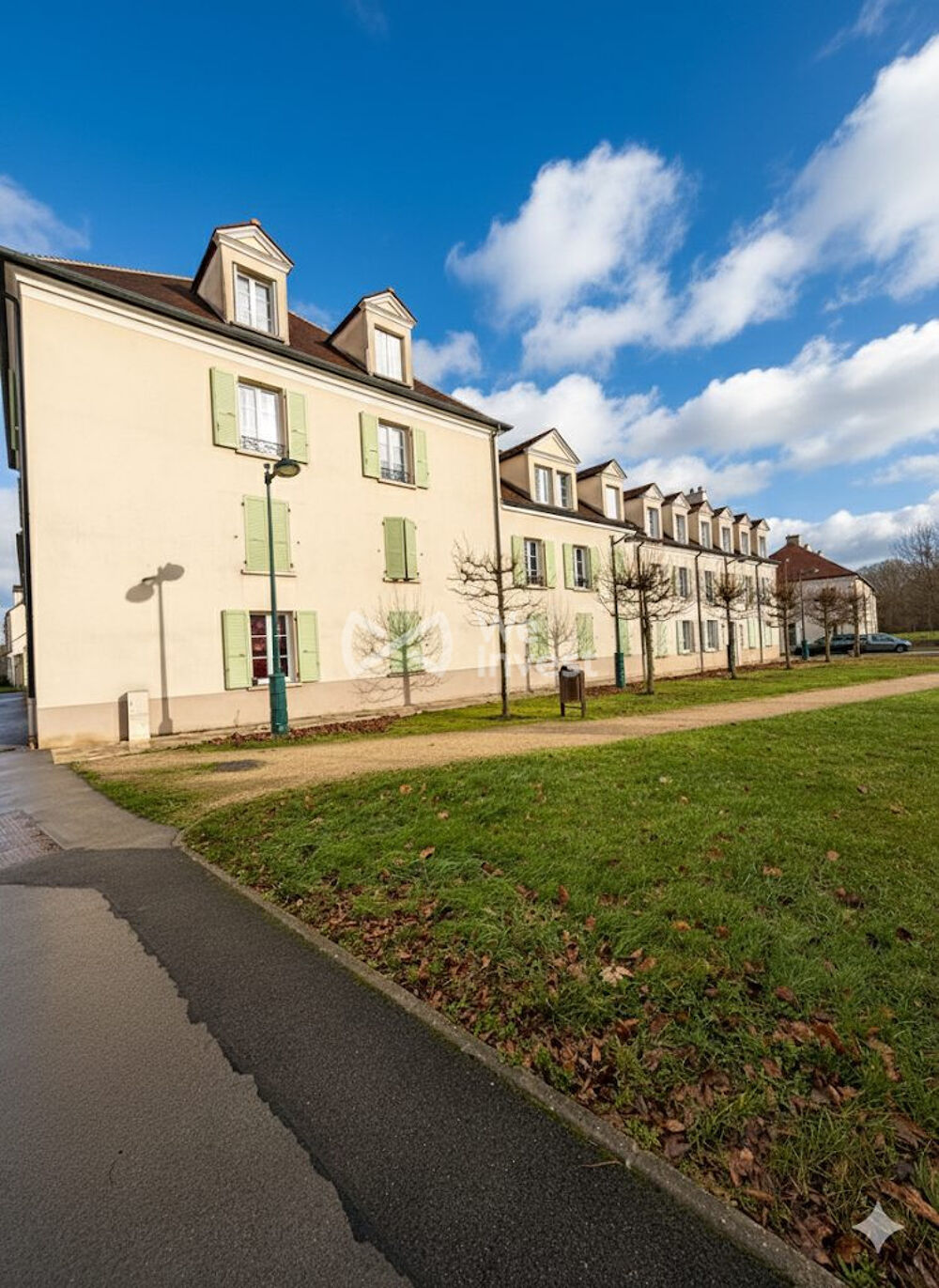 Appartement 2 pièces 49 m² · à Bailly-Romainvilliers · 49 m² · 195 000 €