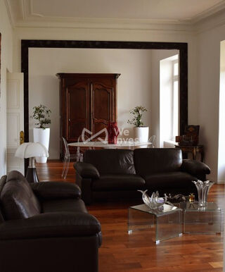  Maison � vendre 9 pi�ces 331 m�