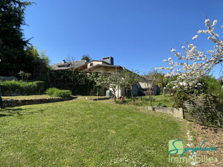  Maison  louer 8 pices 233 m