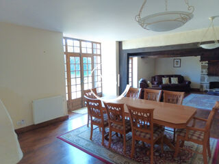  Maison  vendre 6 pices 185 m