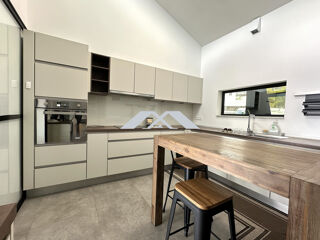  Maison � vendre 7 pi�ces 200 m�