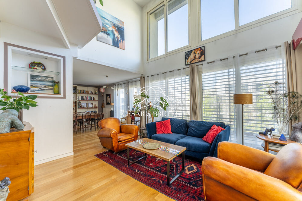 Appartement familial en dernier étage avec terrasse