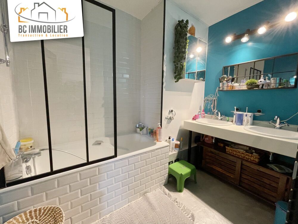 à vendre  Appartement Prévessin-Moëns (01280)