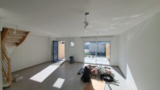  Appartement � louer 4 pi�ces 92 m�