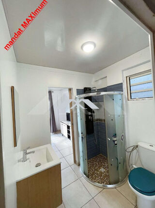  Maison à louer 10 pièces 100 m² Saint-pierre