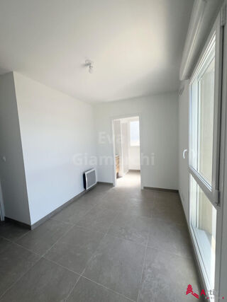  Appartement � vendre 4 pi�ces 92 m�