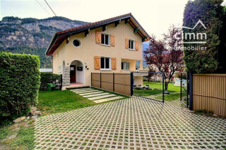  Maison à vendre 9 pièces 206 m²