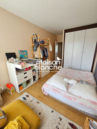  Appartement � louer 3 pi�ces 73 m�