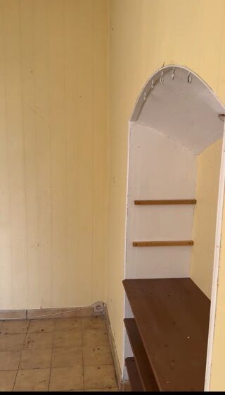  Immeuble � vendre 210 m� Saint-bueil