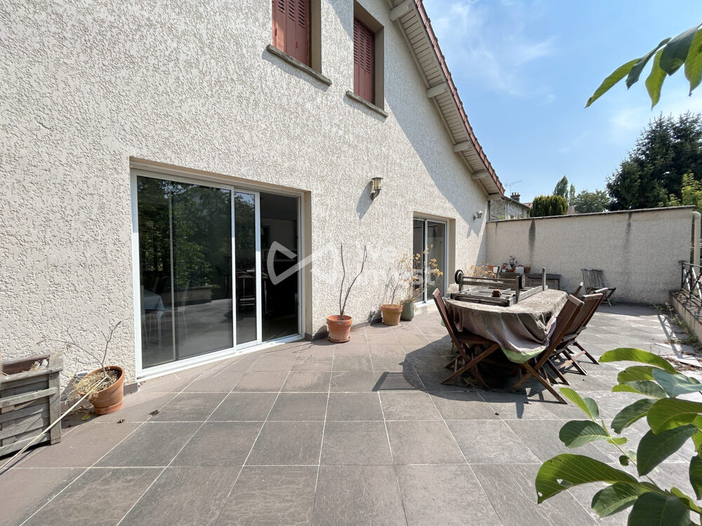 à vendre  Maison Lagny-sur-Marne (77400)