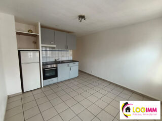  Appartement à louer 2 pièces 33 m²