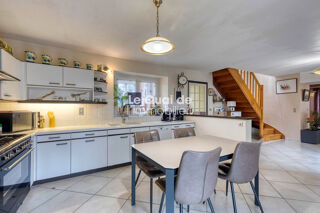  Maison à vendre 6 pièces 192 m²