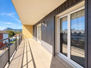 Vente Appartement En exclusivité – T2 lumineux avec grand balcon à Cran-Gevrie Annecy