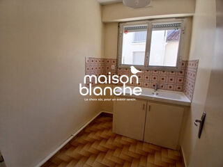  Appartement à louer 2 pièces 37 m²