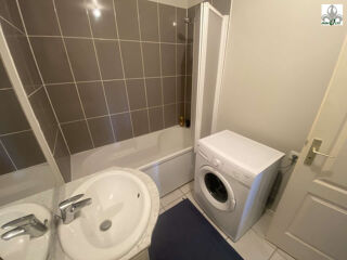  Appartement à louer 2 pièces 43 m²