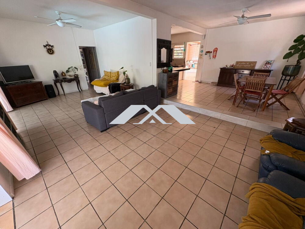 Villa 330 m² Saint Pierre