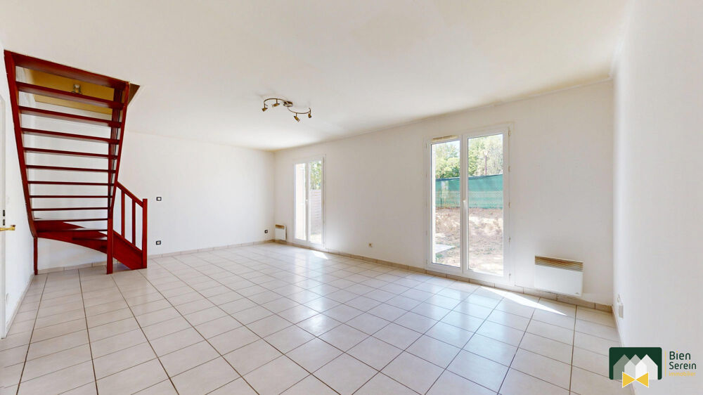 Vente Maison Maison 5 pièces avec garage et jardin - LEVES Lèves