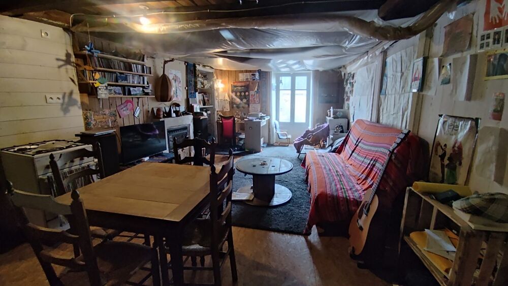 Vente Appartement APPARTEMENT BEAUX VOLUMES 130m² A FINIR DE RENOVER La roche-bernard