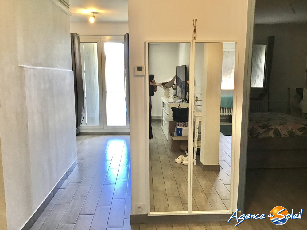 Appartement T3, 2 eme étage , une cave , un parking libre