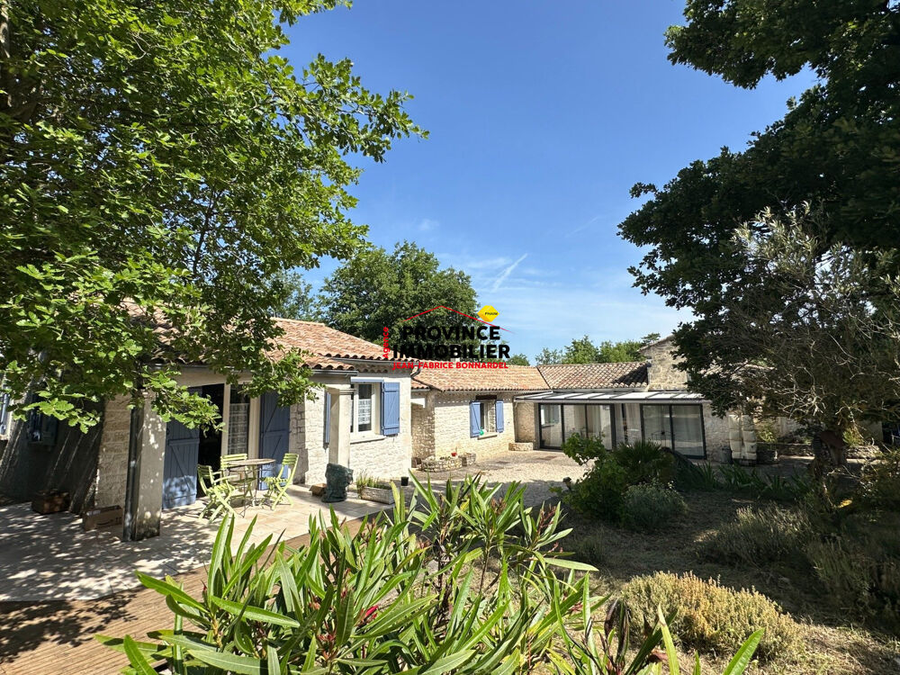 Maison 7 pièces 166 m² · à Grignan · 166 m² · 557 000 €
