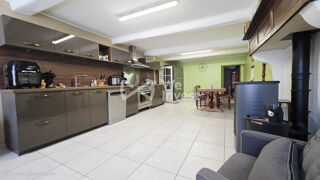  Maison à vendre 13 pièces 298 m²