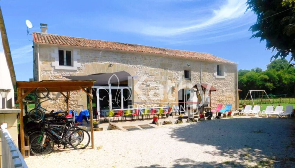 � vendre  Maison Saint-Quantin-de-Ran�anne (17800)