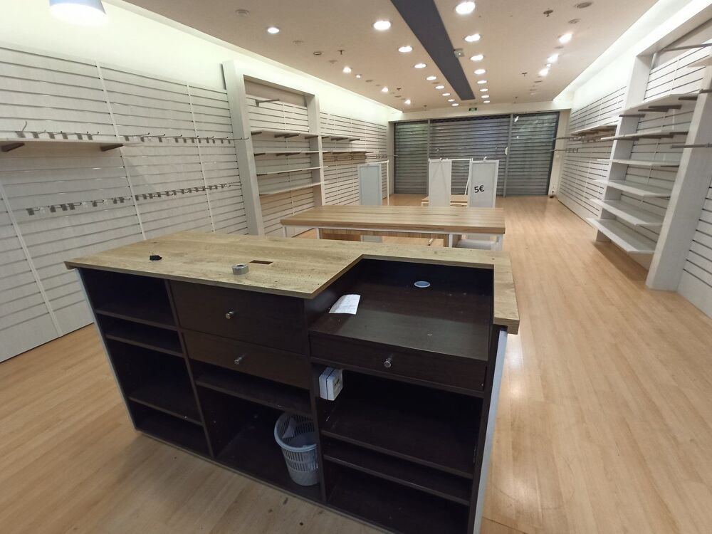   VENTE BOUTIQUE 128m² CC CORA (Futur CARREFOUR) 
