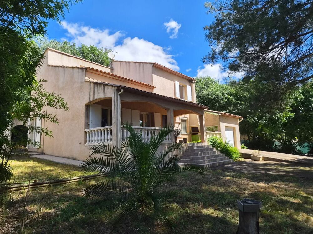 Jolie Villa à rafraîchir