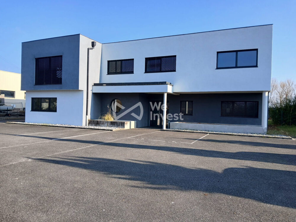   Bâtiment proffessionnel avec plusieurs bureaux de 365m2 sur 11 