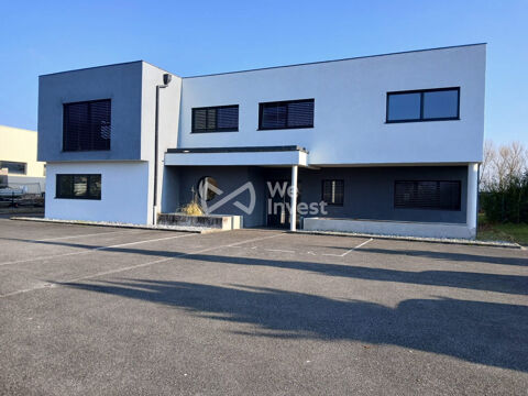 B&acirc;timent proffessionnel avec plusieurs bureaux de 365m2 sur 11 785000 68920 Wettolsheim