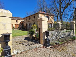 Propriété/château à vendre 15 + pièces 715 m²