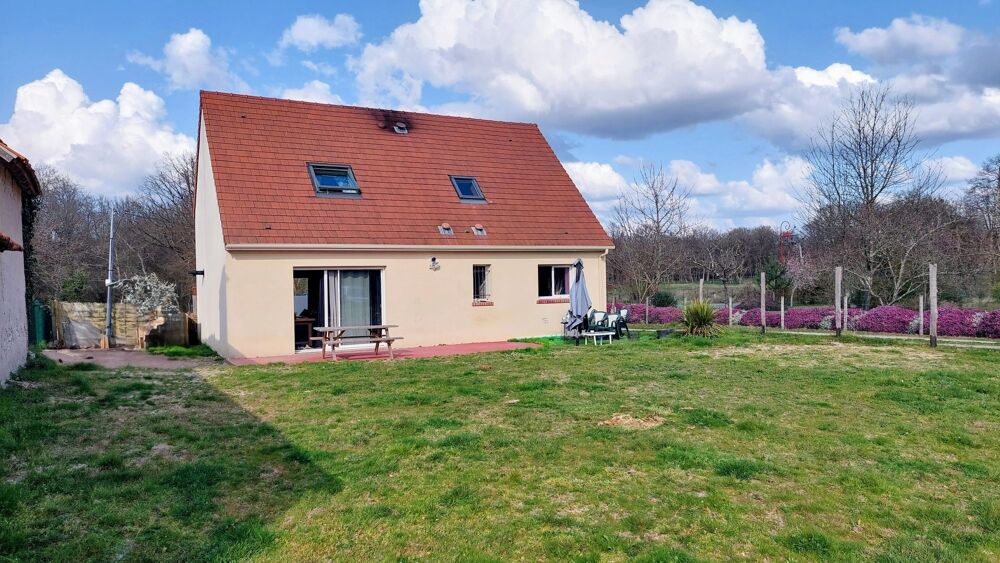Vente Maison Maison 6 pièces 108 m² La ferté-saint-cyr