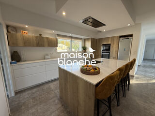  Maison � vendre 6 pi�ces 183 m�