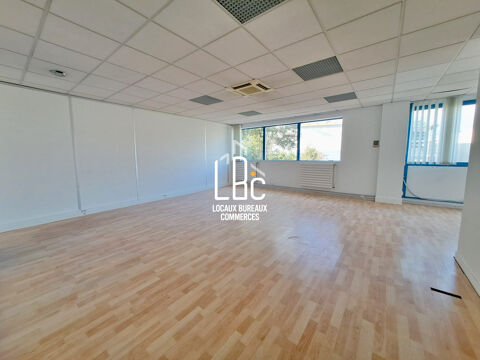   La Chapelle sur Erdre - Bureau 46 m² 