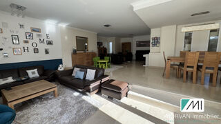  Maison � vendre 7 pi�ces 262 m�