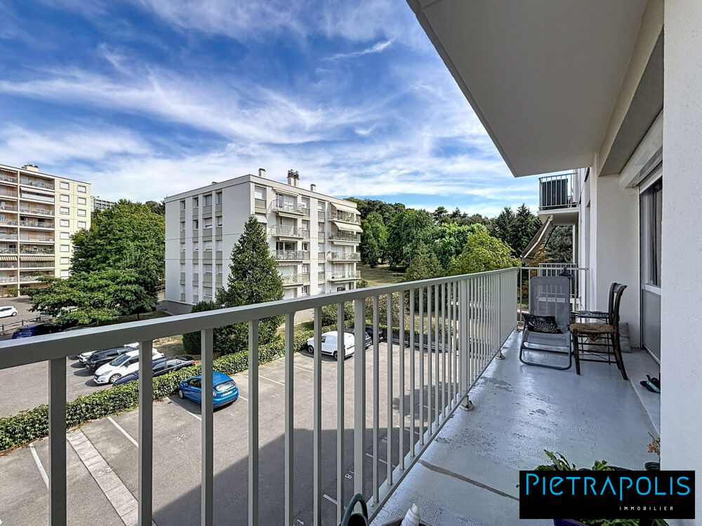 Vente Appartement Apt T3 de 67 m², Balcon, cave et parking au 2E étage avec asce Lyon 5