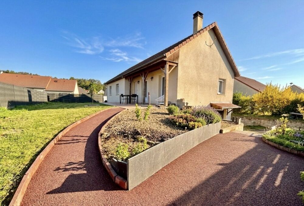 Maison 100,00 m², sous sol complet, 3 chambres, terrain 701,00