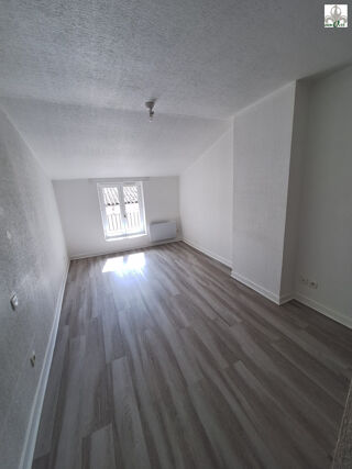  Maison à louer 4 pièces 110 m²