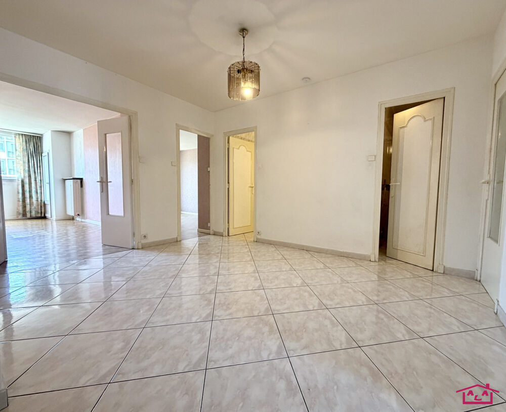 Bel appartement lumineux et traversant