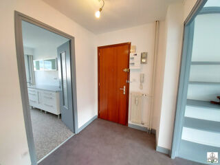  Appartement � louer 3 pi�ces 79 m�